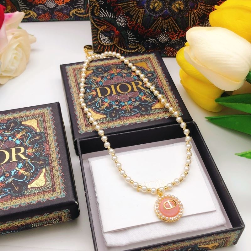 chr1st1an D10r necklaces